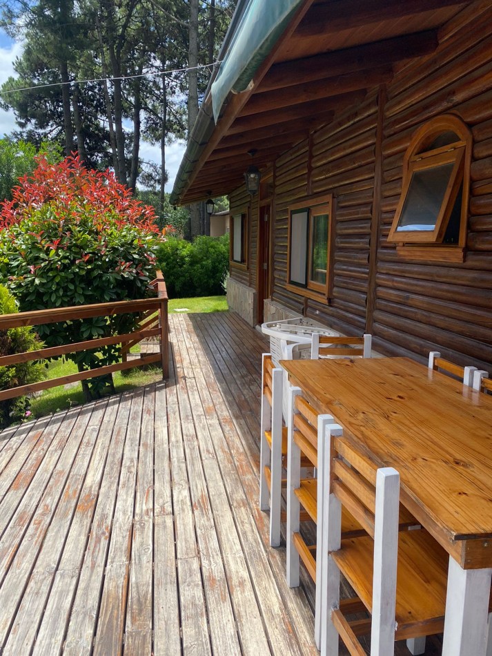 Casa en alquiler Pinamar -Barrio Nayades 