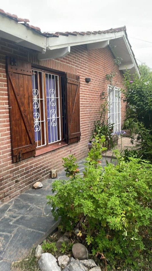 CASA EN ALQUILER TEMPORAL EN OSTENDE - PINAMAR