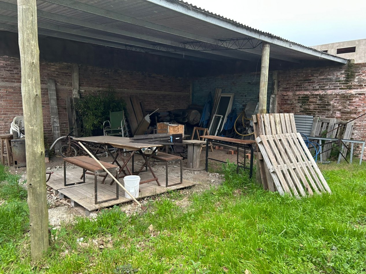 Venta de local en Pinamar 