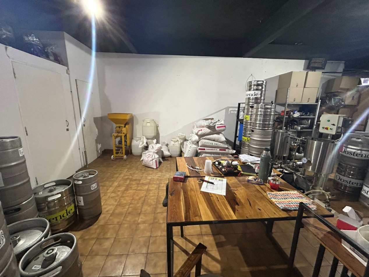 Venta de local en Pinamar 