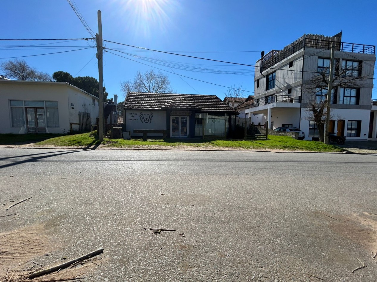 Venta de local en Pinamar 