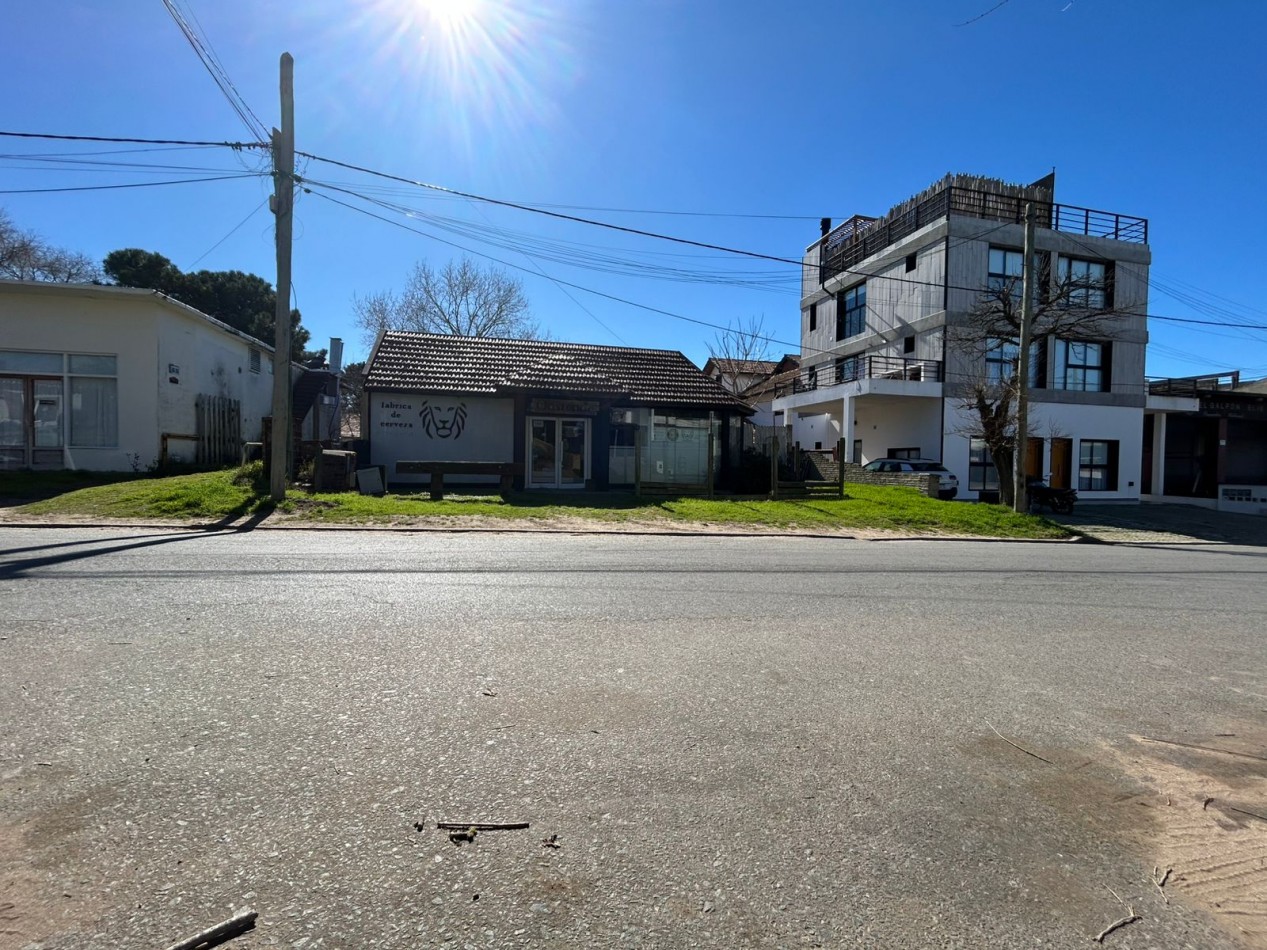 Venta de local en Pinamar 