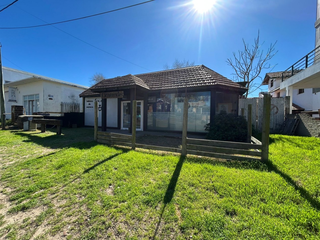 Venta de local en Pinamar 