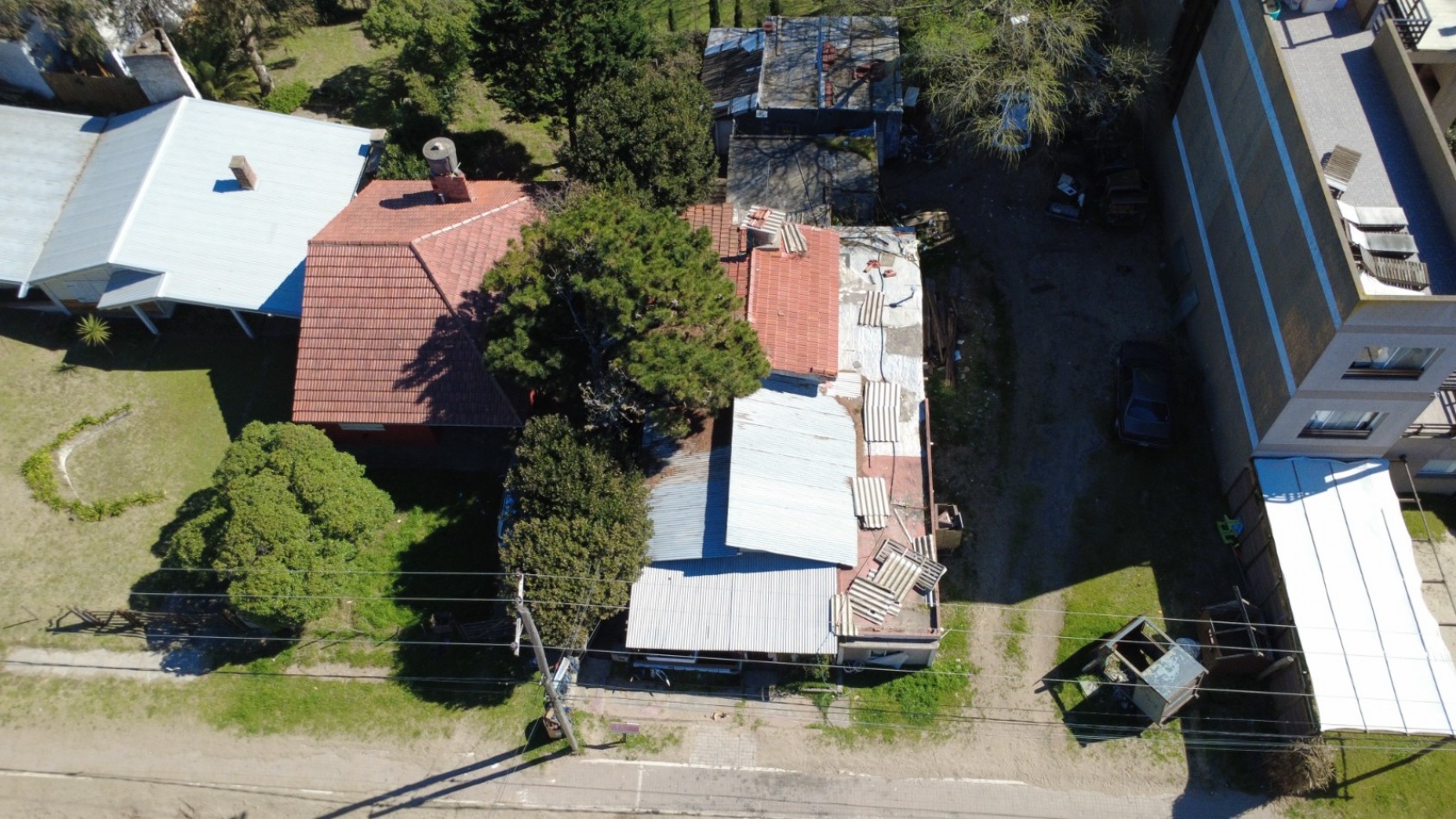 Venta lote multifamiliar  en mar de ostende a dos cuadras del mar -oportunidad 