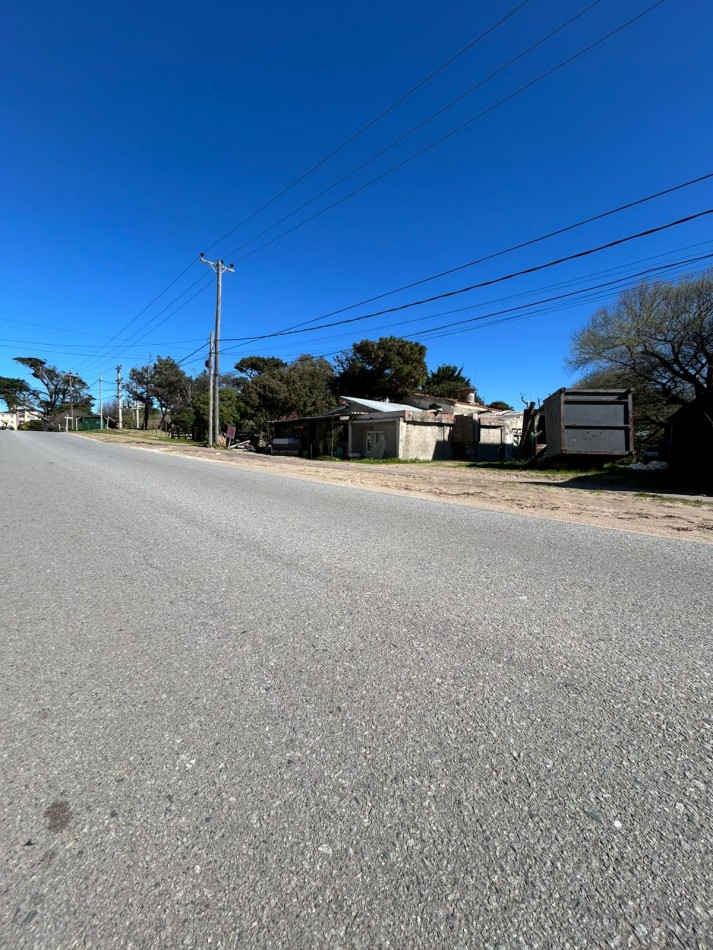 Venta lote multifamiliar  en mar de ostende a dos cuadras del mar -oportunidad 