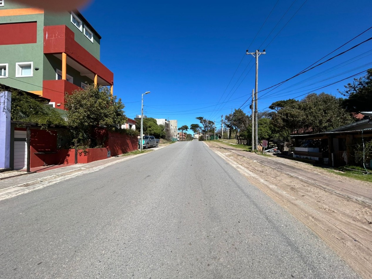Venta lote multifamiliar  en mar de ostende a dos cuadras del mar -oportunidad 