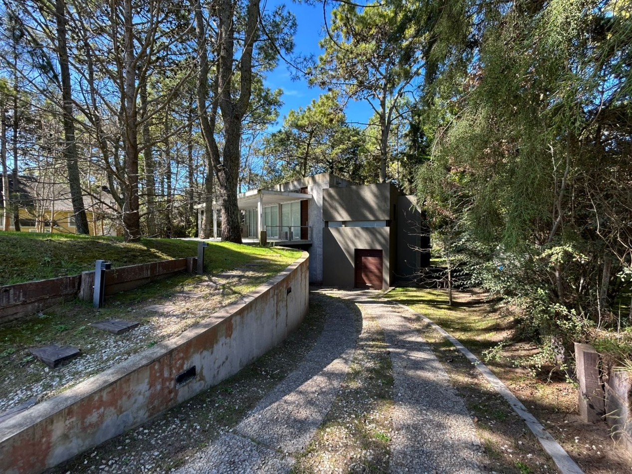 Casa en alquiler en Carilo 