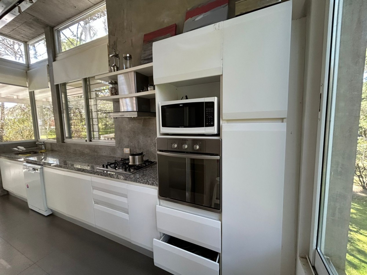 Casa en alquiler en Carilo 