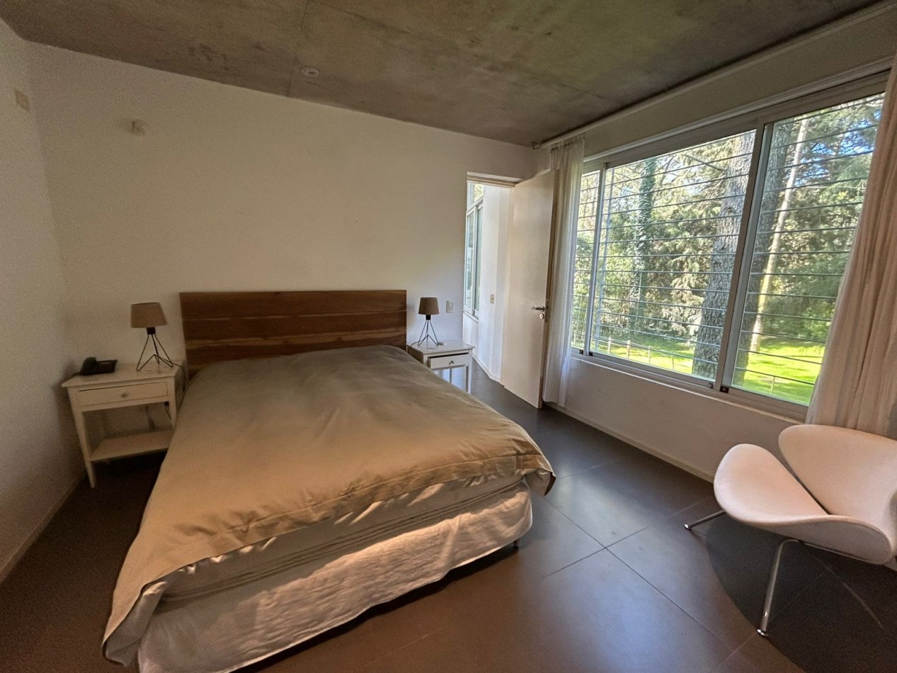 Casa en alquiler en Carilo 