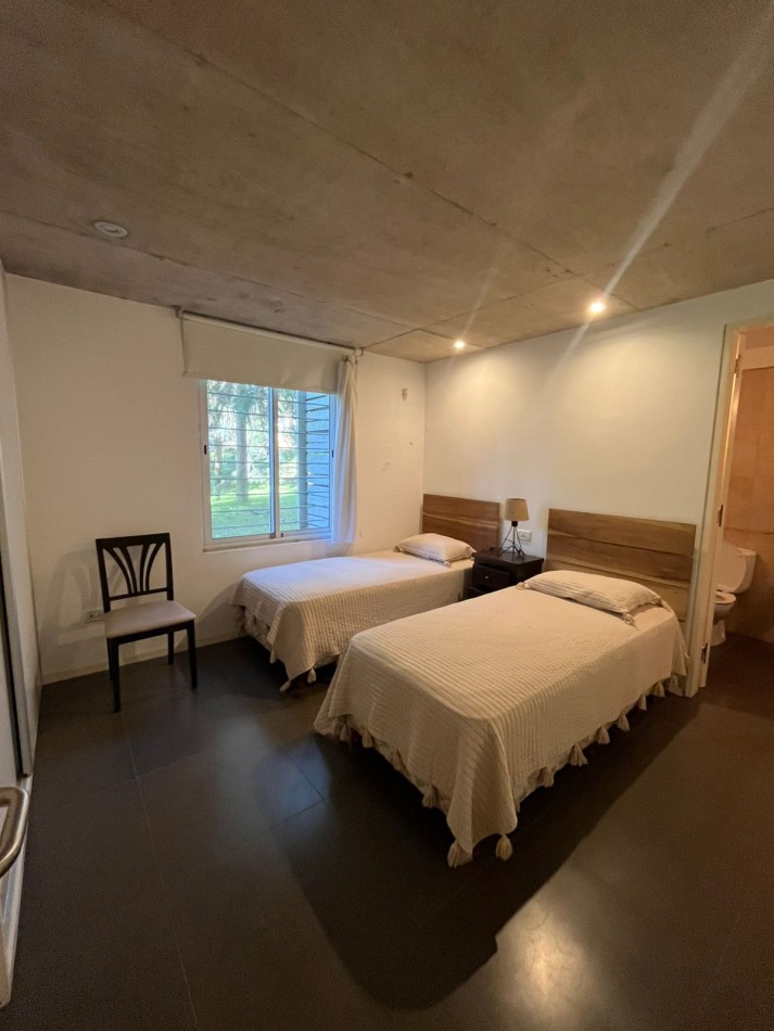 Casa en alquiler en Carilo 