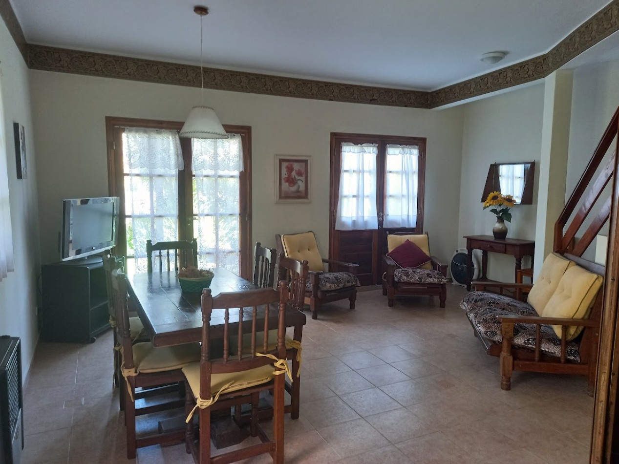 VENTA DE CHALET - DUPLEX   SOBRE CORBETA CEFIRO  VALERIA DEL MAR