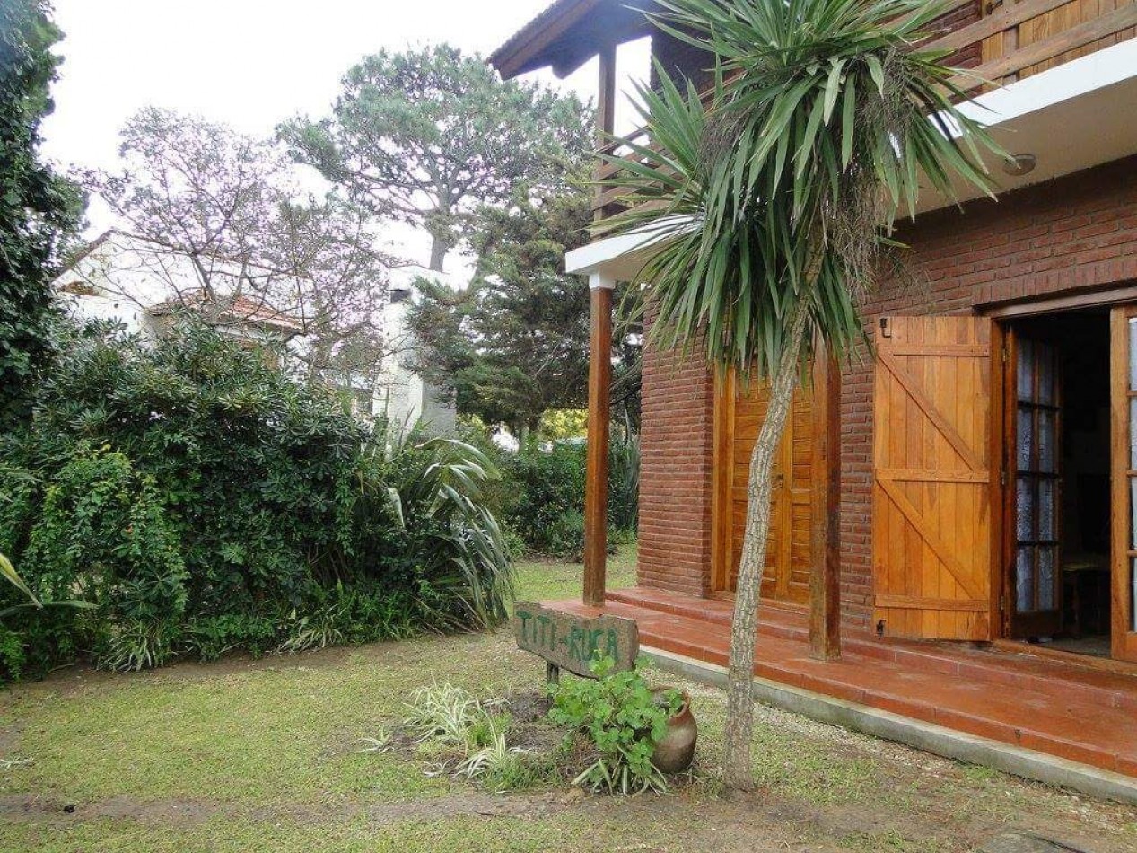 VENTA DE CHALET - DUPLEX   SOBRE CORBETA CEFIRO  VALERIA DEL MAR