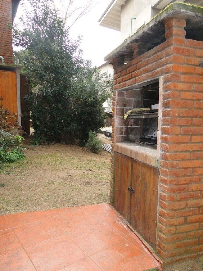 VENTA DE CHALET - DUPLEX   SOBRE CORBETA CEFIRO  VALERIA DEL MAR