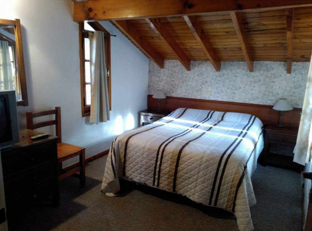 VENTA DE CHALET - DUPLEX   SOBRE CORBETA CEFIRO  VALERIA DEL MAR