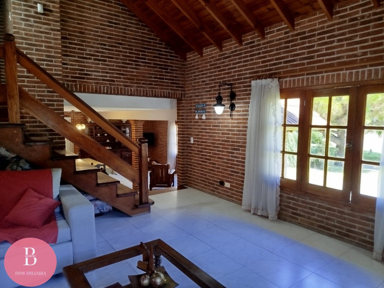 Alquiler temporario Pinamar -casa para 10 personas en zona tridente 