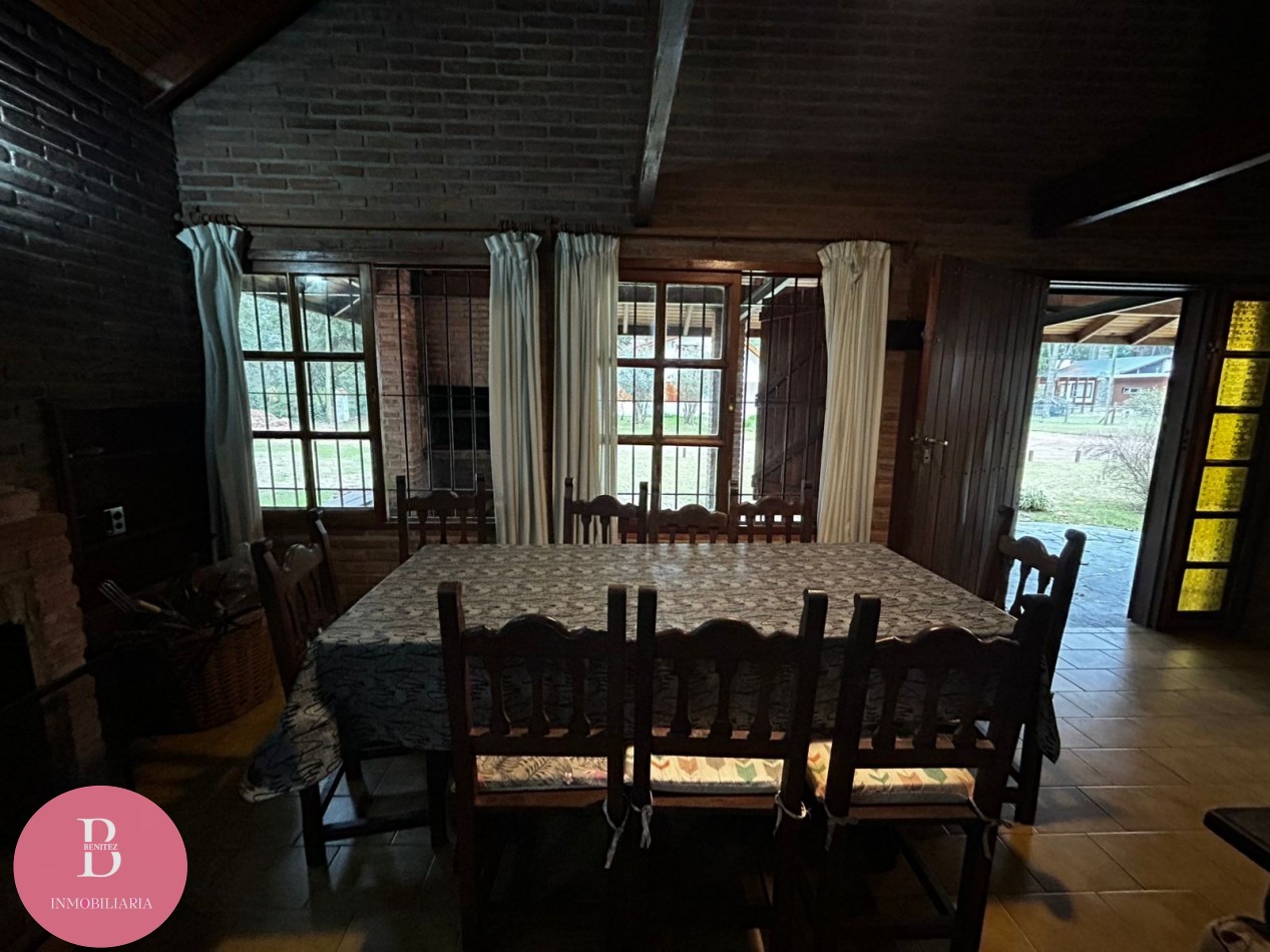 casa 3 dormitorios en esquina -excelente ubicacion en valeria del mar 