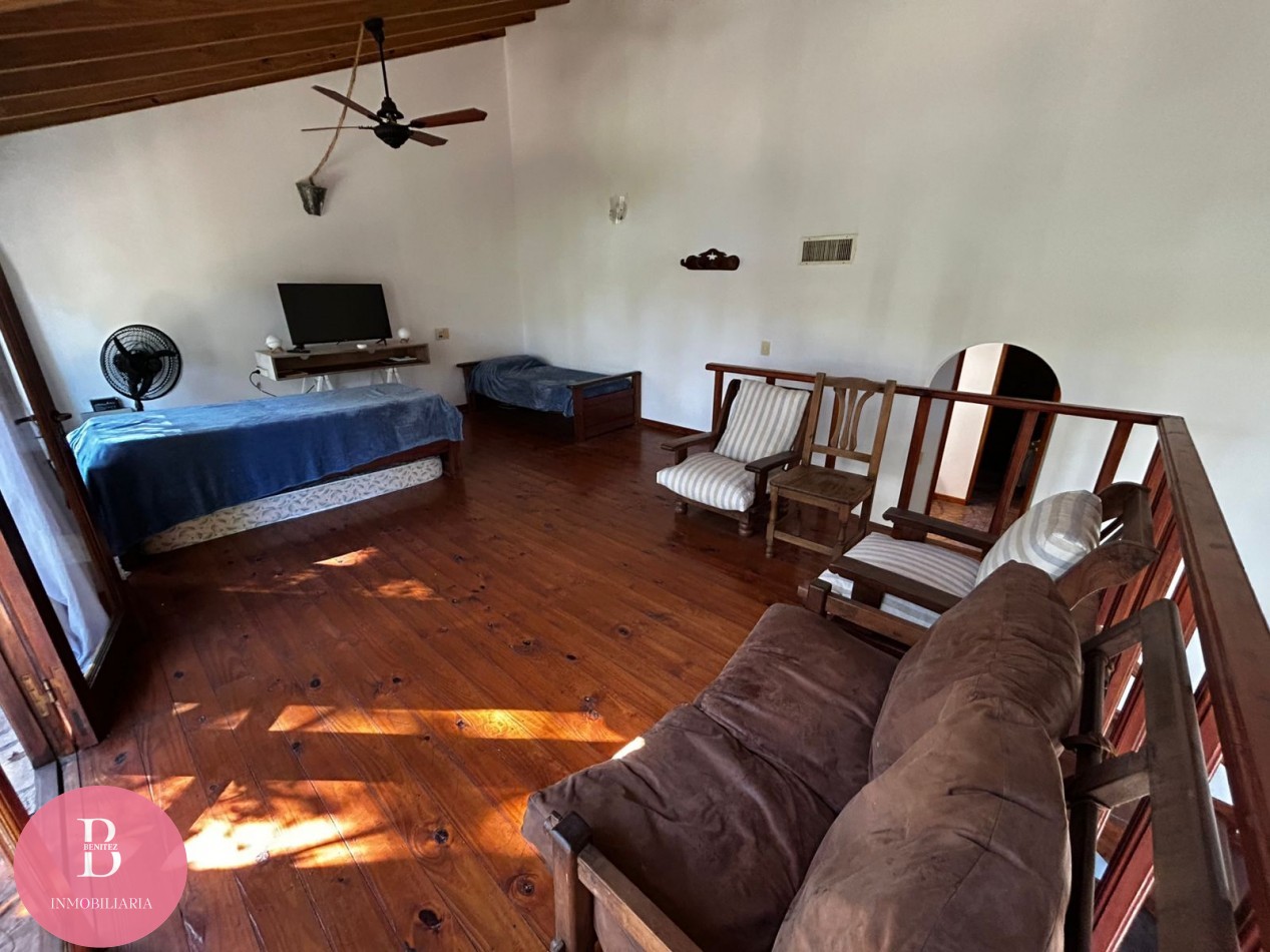 Casa en venta en Carilo -financiacion 