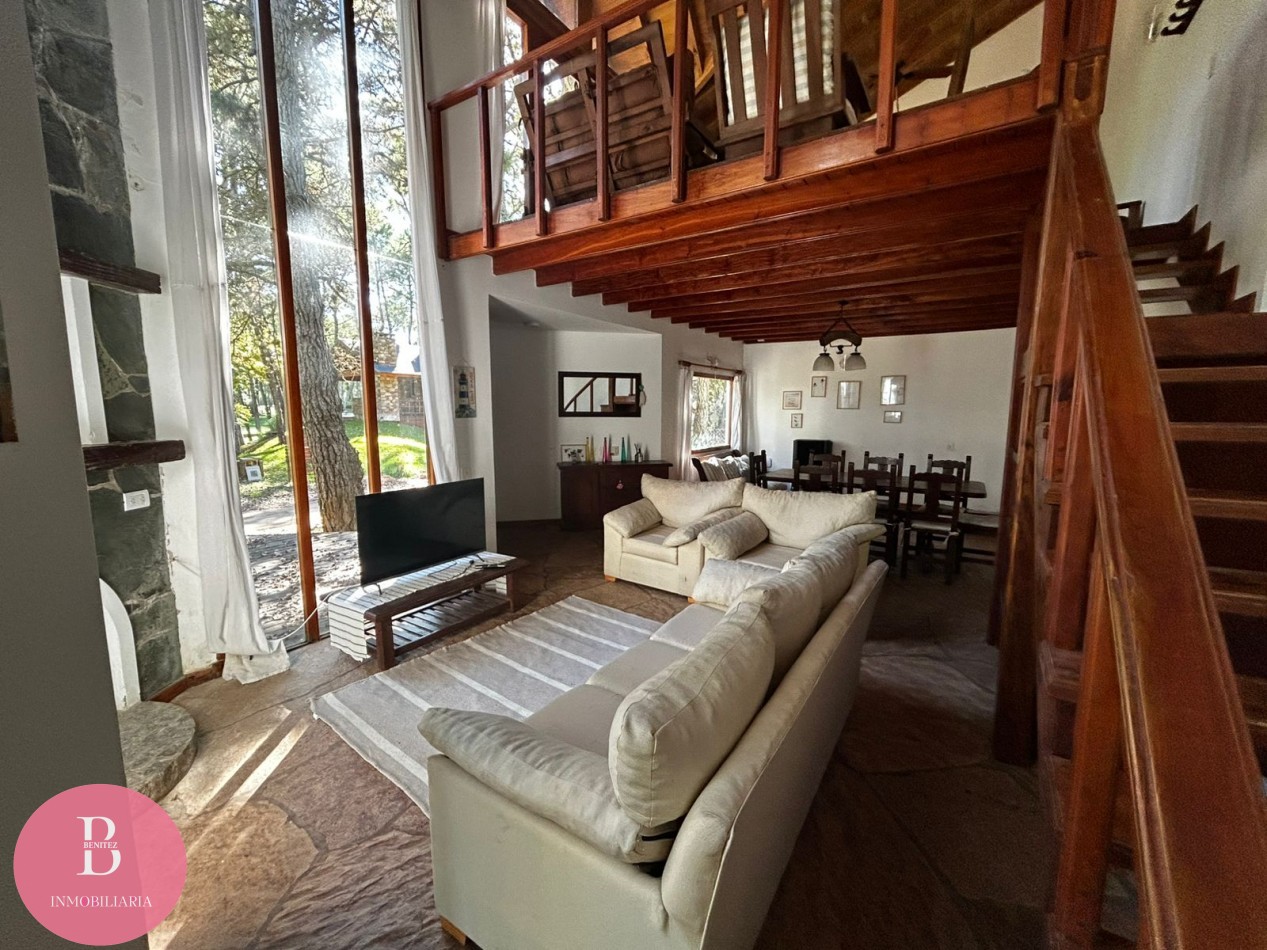 Casa en venta en Carilo -financiacion 