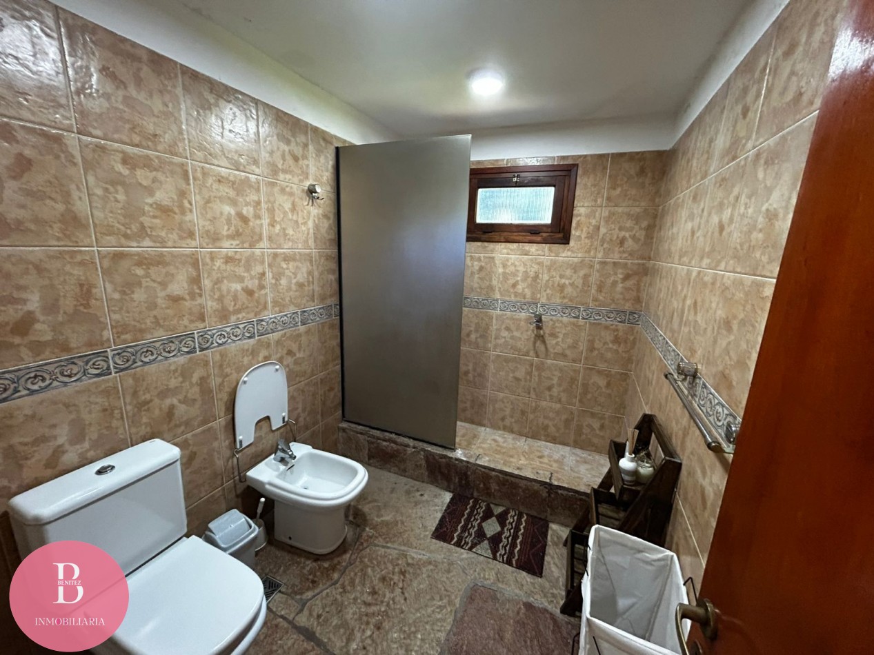 Casa en venta en Carilo -financiacion 