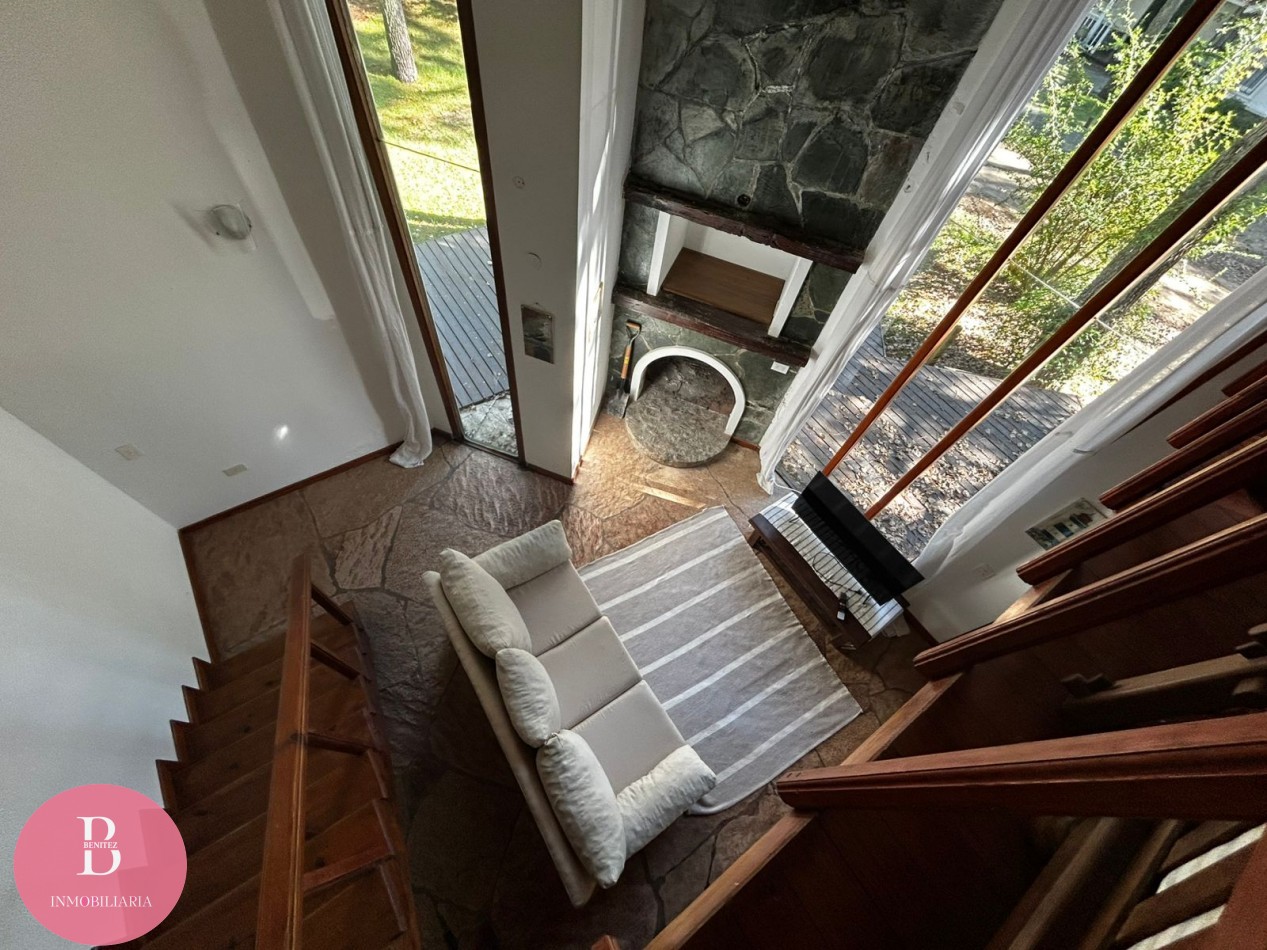 Casa en venta en Carilo -financiacion 