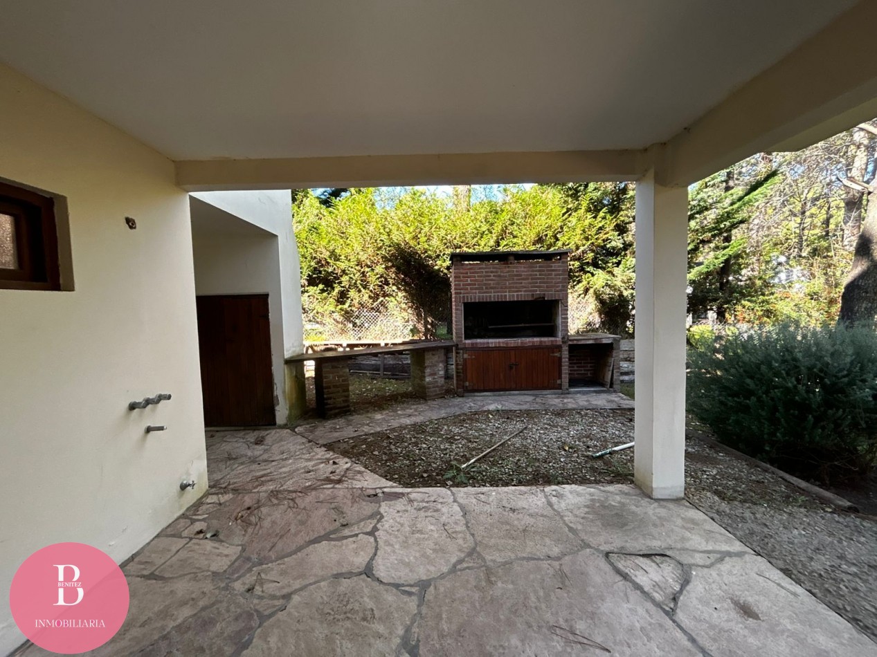 Casa en venta en Carilo -financiacion 