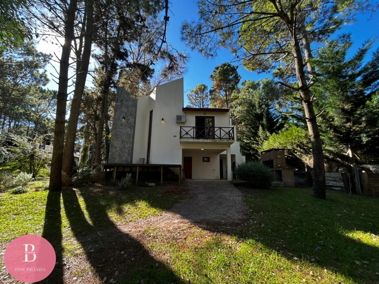 Casa en venta en Carilo -financiacion 