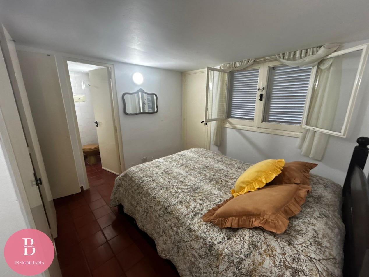 CASA EN VENTA EN LA MEJOR ZONA DE PINAMAR - OPORTUNIDAD 