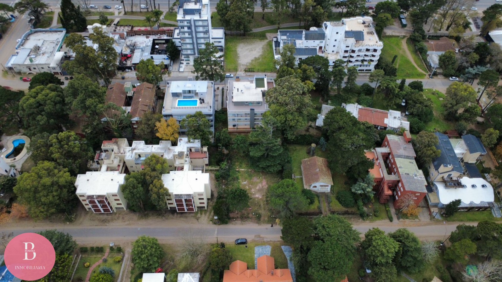 Lote Multifamiliar Pinamar Centro 800m2