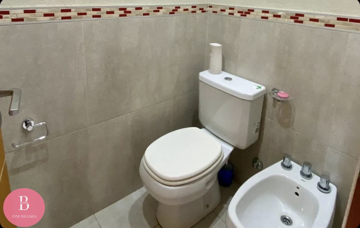 CASA EN VENTA- BARRIO ALAMOS