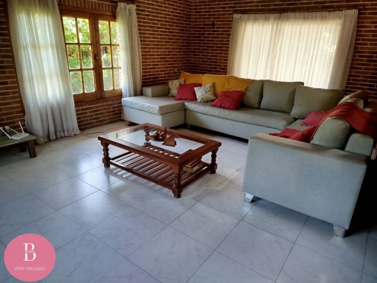 Alquiler temporario Pinamar -casa para 10 personas en zona tridente 