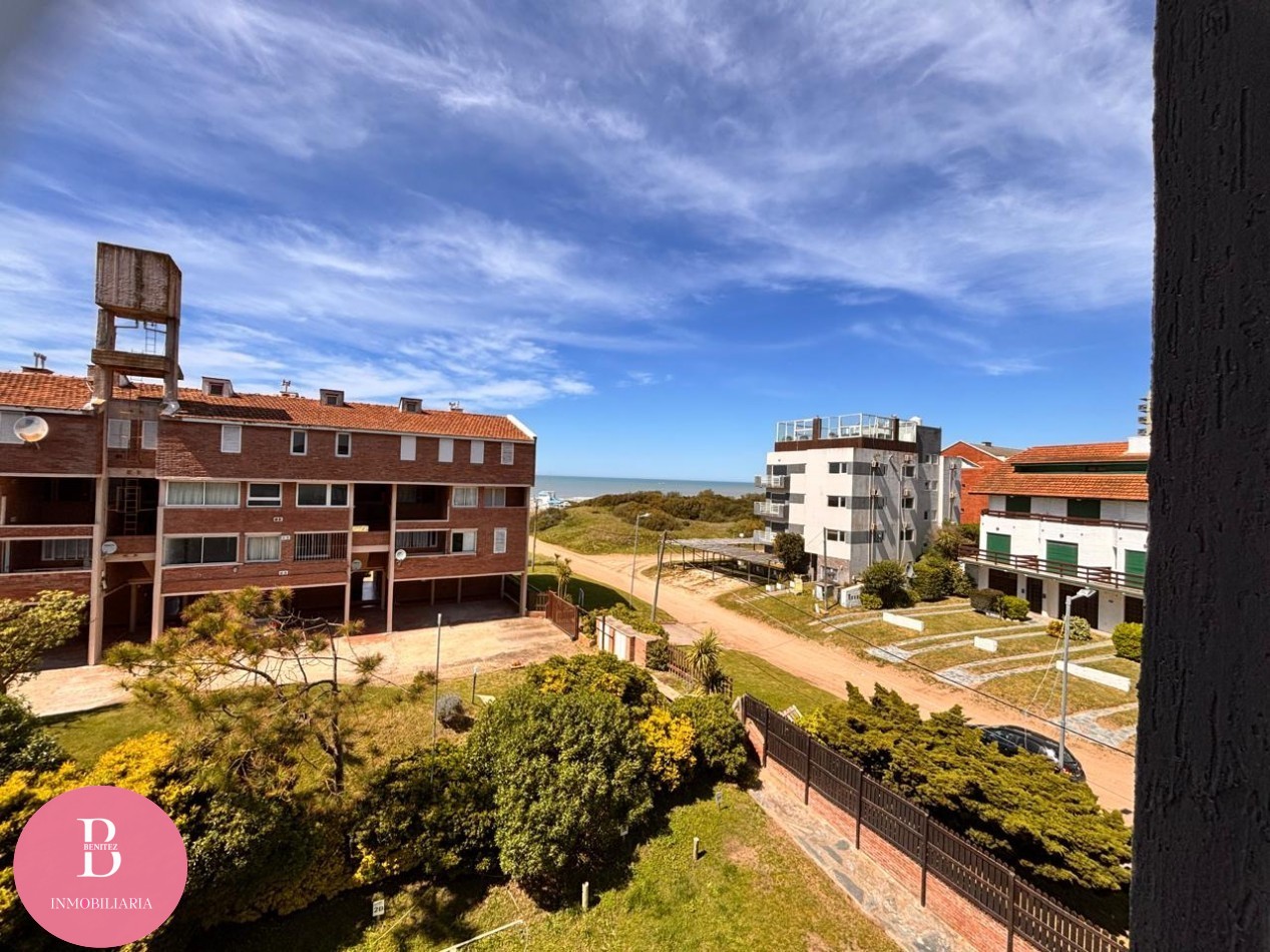 Venta De Departamento 3 Ambientes a una cuadra del mar 