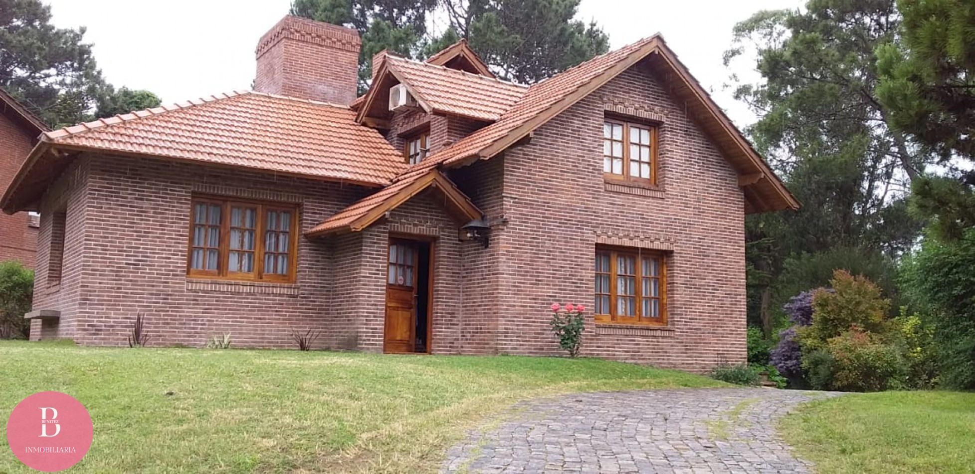 Alquiler temporario Pinamar -casa para 10 personas en zona tridente 