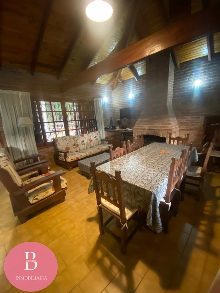 casa 3 dormitorios en esquina -excelente ubicacion en valeria del mar 