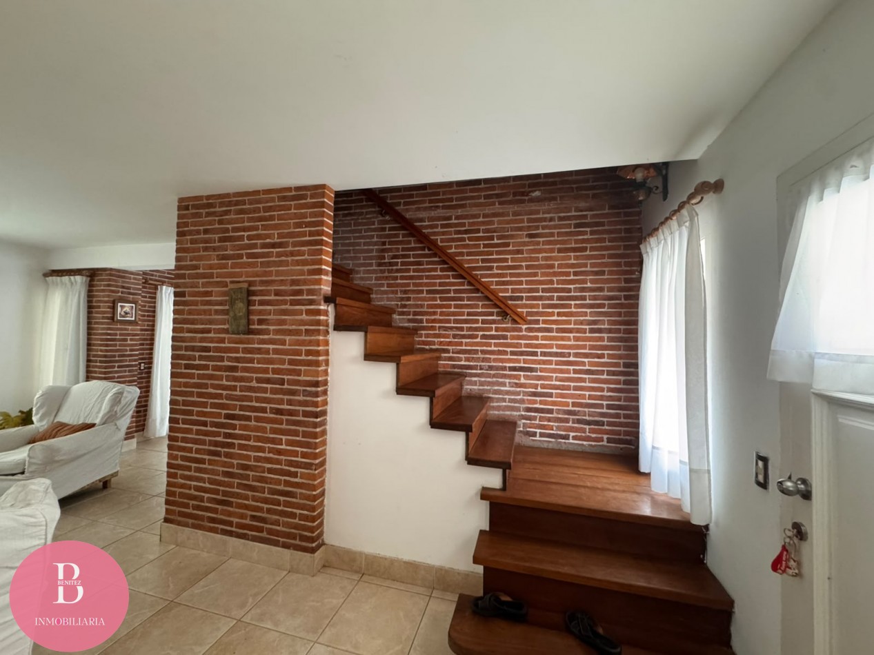 Alquiler casa en pinamar Norte :casa amplia para 10 personas cerca del mar