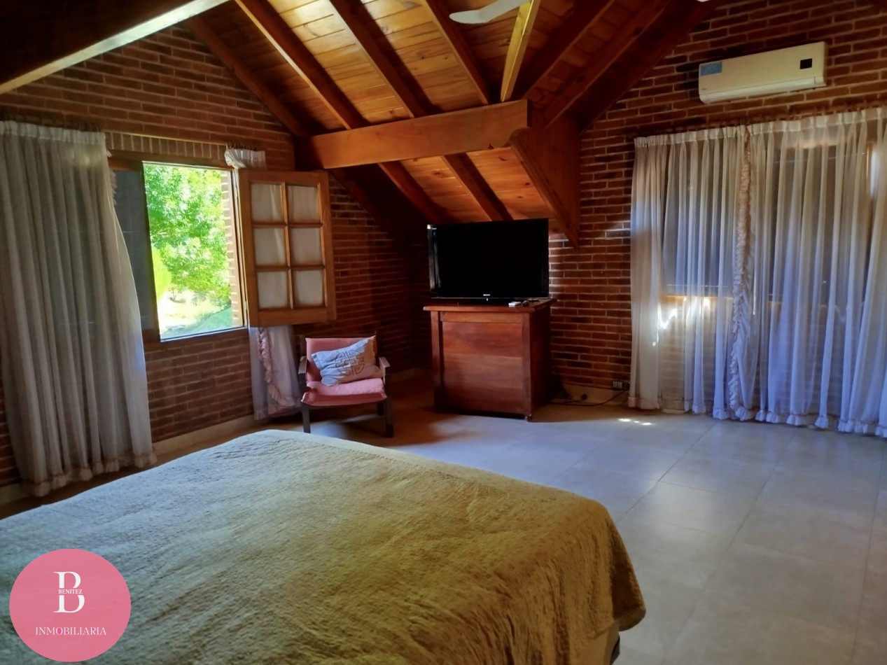 Alquiler temporario Pinamar -casa para 10 personas en zona tridente 
