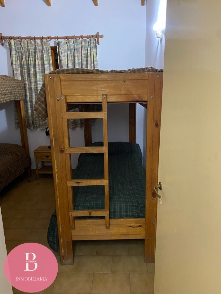 casa 3 dormitorios en esquina -excelente ubicacion en valeria del mar 