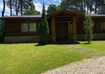 Casa en alquiler Pinamar -Barrio Nayades 