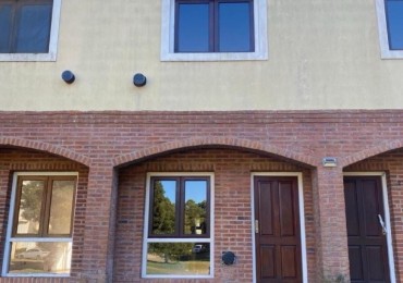 TRIPLEX EN VENTA PINAMAR 