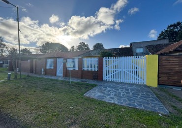 CASA EN VENTA EN OSTENDE - PINAMAR 